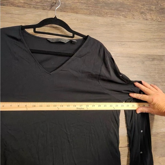 Harley-Davidson Black V-Neck Open Arm Blouse - Picture 5 of 8